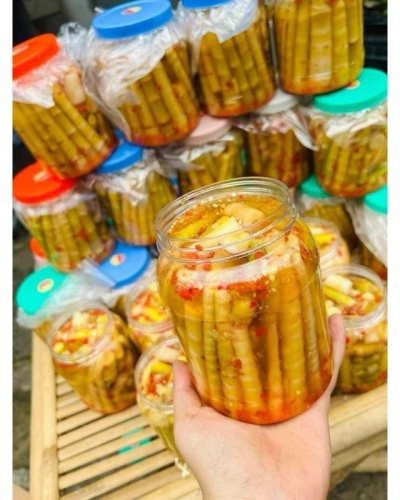 Măng muối ớt ( hộp x 600g )
