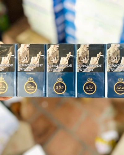 Thuốc lá Ba Số 555 Việt Nam bao dài (Cây 10 bao)