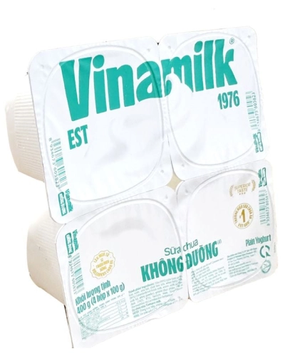 Sữa chua Vinamilk không đường 100g (vỉ 4 hộp x 100g)