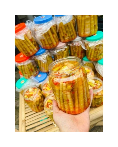 Măng muối ớt ( hộp x 600g )
