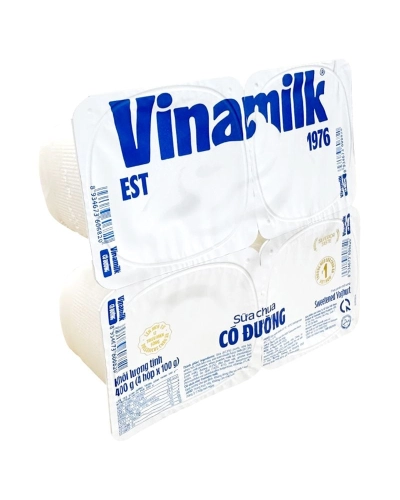 Sữa chua có đường Vinamilk (vỉ 4 hộp x 100g)